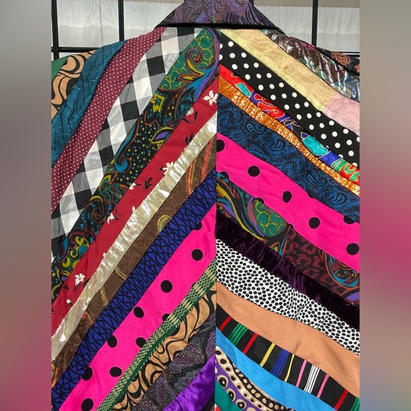 🚚 MOVING SALE Vintage Multi-Ribbon Jaquard Blazer Jacket by Chun Yuen - Picture 10 of 16